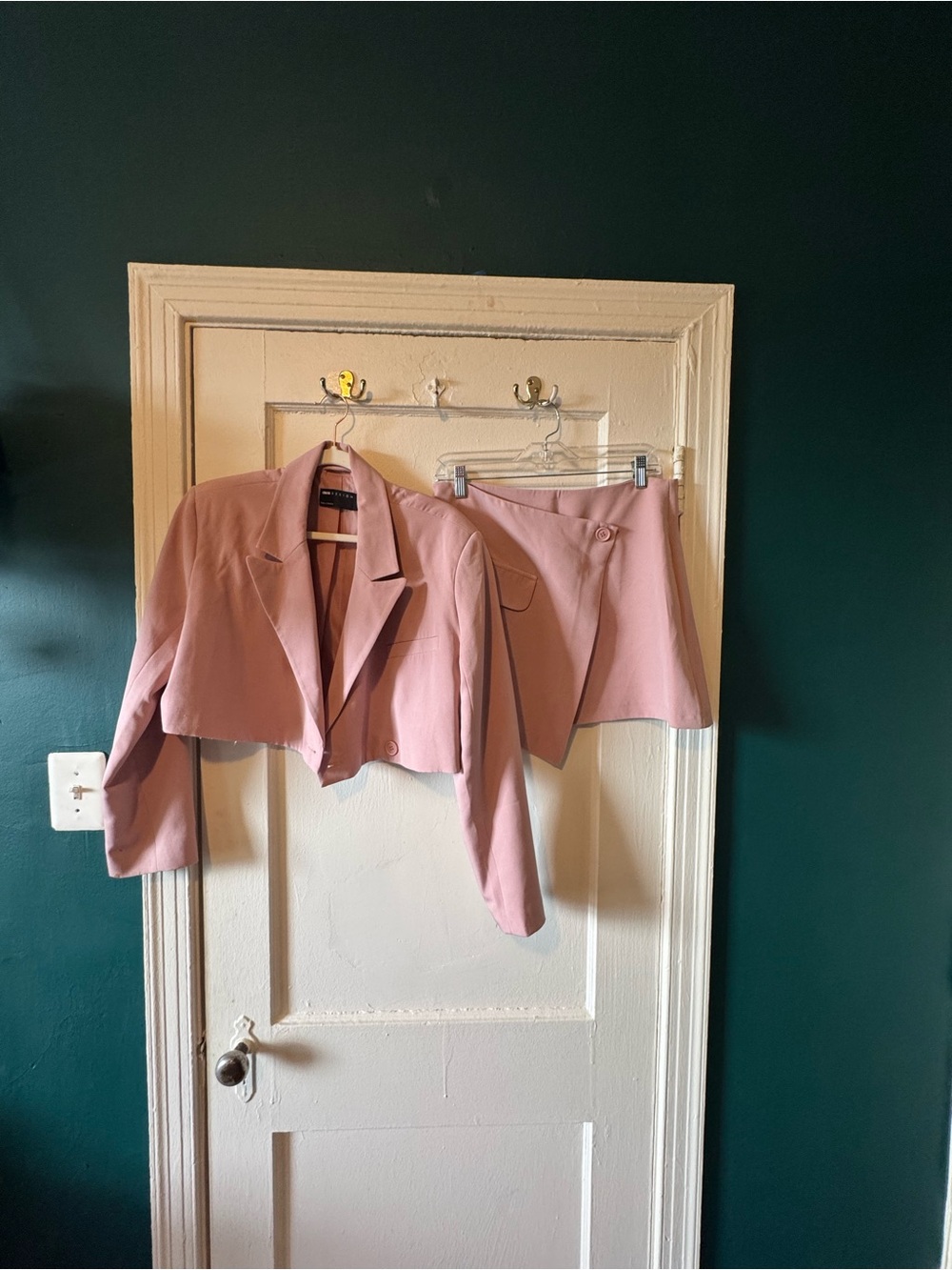 ASOS Cropped Pink Women's Blazer Jacket and skirt set